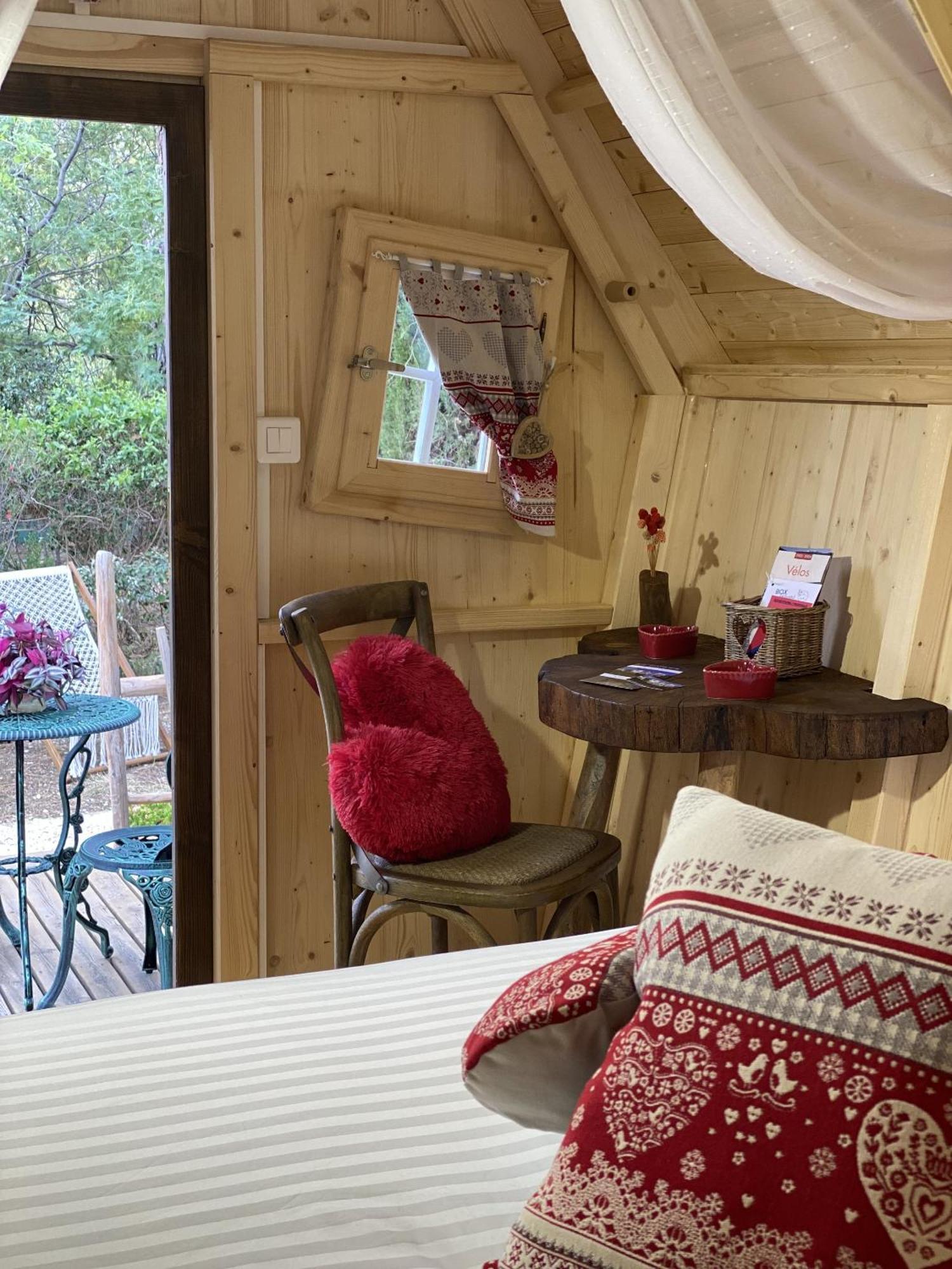Bed and Breakfast Mas Del Flor Villelongue-dels-Monts Pokoj fotografie